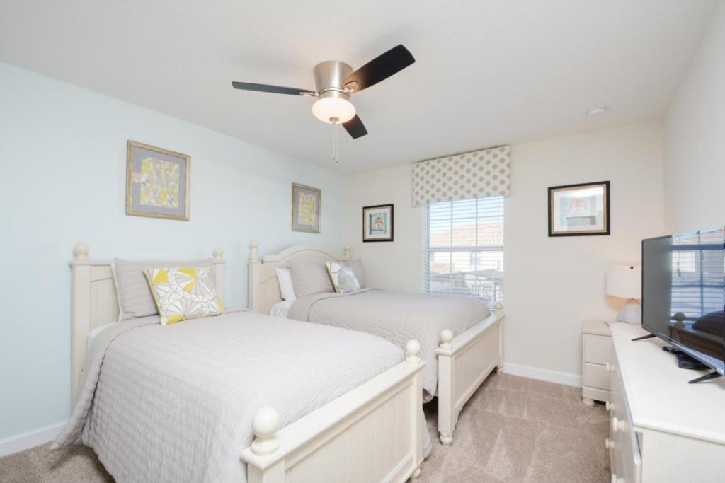 4 Bedrooms villa - Storey Lake - image 6