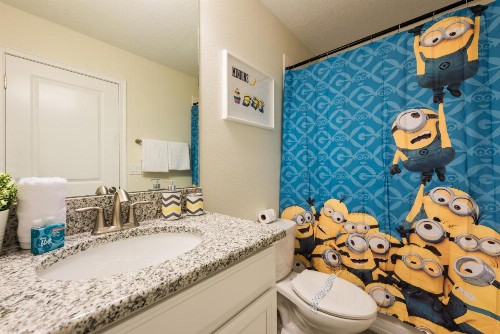 Stunning 5 bedroom home at Storey Lake - image 7