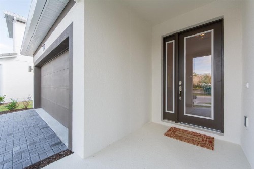 Beautiful 4 bedroom home 10 minutes from Disney - image 1