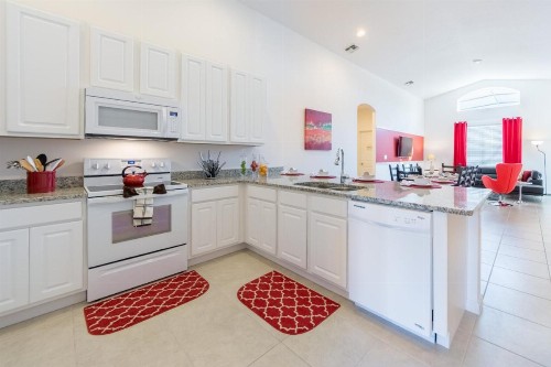 Beautiful 4 bedroom home 10 minutes from Disney - image 6