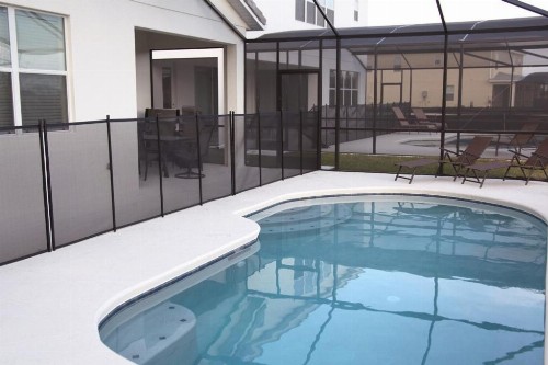 Beautiful 4 bedroom home accommodates 8 guests - image 7