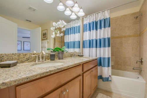 Fully equiped 4 bedroom villa - image 9