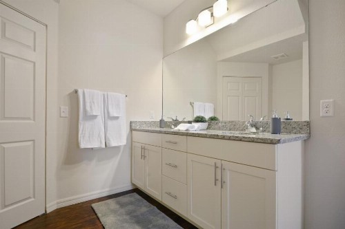 3 bedroom villa in the new West Lucaya Village - image 7
