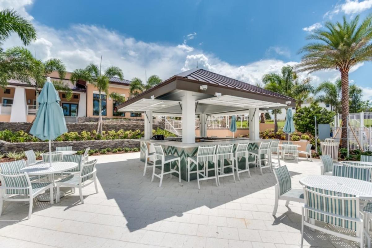 Rent Your Dream Holiday Villa in One of Orlando's most Exclusive Resorts Solara Resort Orlando Villas 2884 - image 7