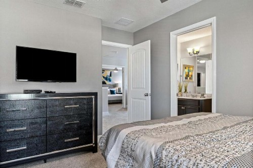 Cozy Brand New Olivia Home - image 10