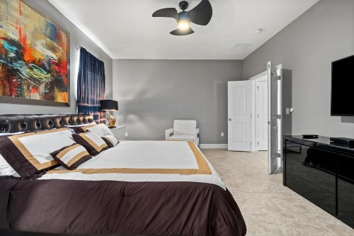 Cozy Brand New Olivia Home - image 2