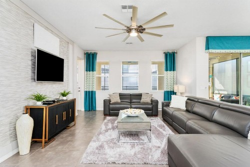 Tropical Breeze In Solara Resort - image 18
