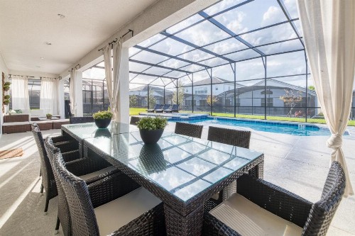 Ultimate luxury 15 bedroom suites for 30 guests - image 9