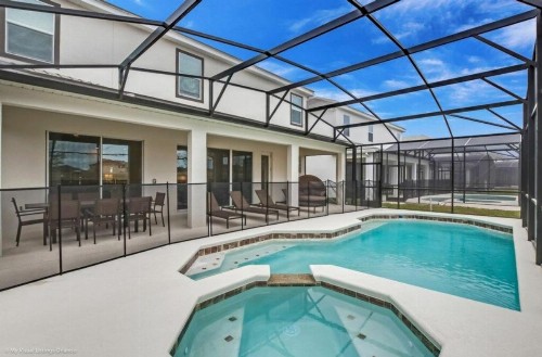 Unique 10 Bedrooms Pool Home Next to Disney World and Universal Studios - image 4