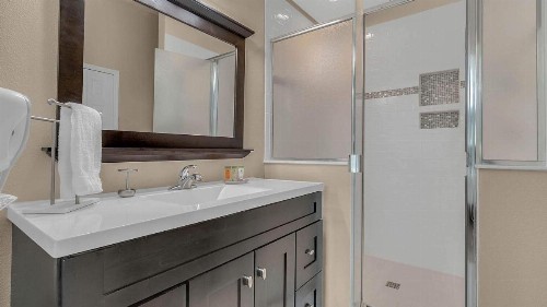 Disney Backstage Villa - image 7