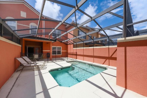 4 Bed 3 Bath Vacation home in Kissimmee - image 1