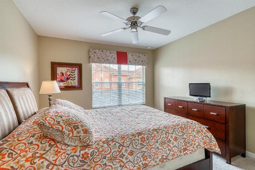 4 Bed 3 Bath Vacation home in Kissimmee - image 12