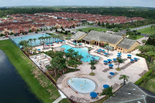4 Bed 3 Bath Vacation home in Kissimmee - image 9