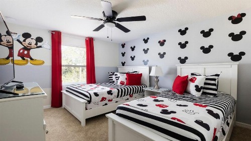 Brand New Townhouse with Pool/Themed Rooms- 8839GC - image 12