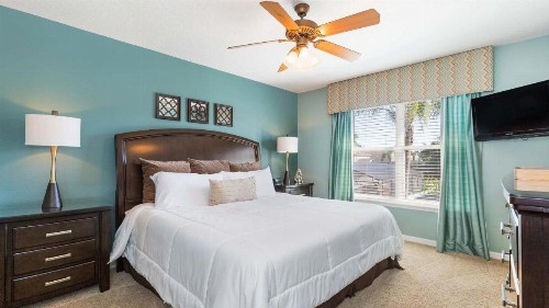 Mickey Haven - image 7