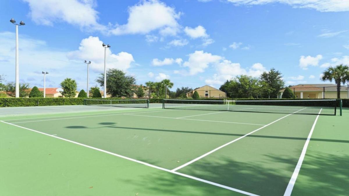 Luxury Pool Villa with Game Room Close to Disney-2609DS - image 7