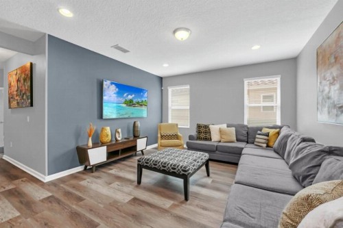 Atrium Castle Within 8 Miles From Disney World - image 10