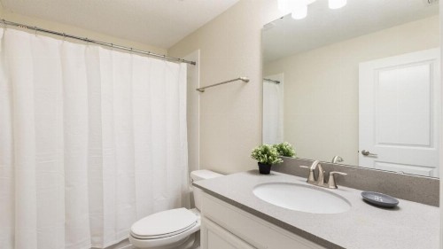 Brand New Luxury Pool Villa-8807IC - image 2