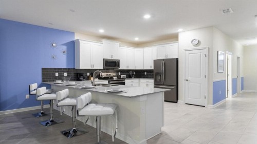 Brand New Luxury Pool Villa-8807IC - image 3