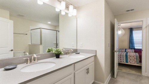 Brand New Luxury Pool Villa-8807IC - image 7
