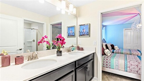 Brand New Luxury Pool Villa with Themed Rooms- 8811IC - image 12