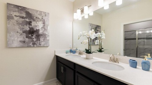 Brand New Luxury Pool Villa with Themed Rooms- 8811IC - image 2