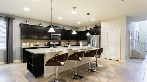 Luxury Pool Villa w Themed Rooms Near Disney- 8801CD - image 5