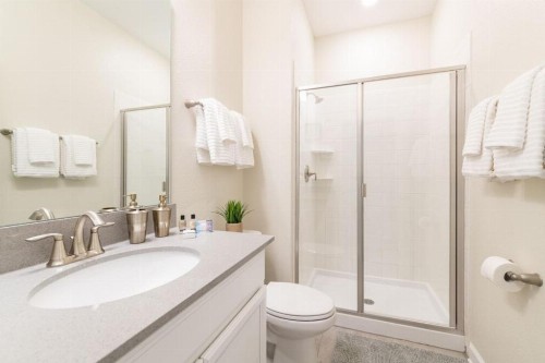 Modern and chic villa just 10 min from Disney - image 8