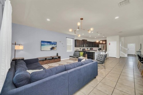 Sweet Orlando Cottage - image 24