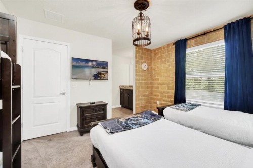 Sweet Orlando Cottage - image 30