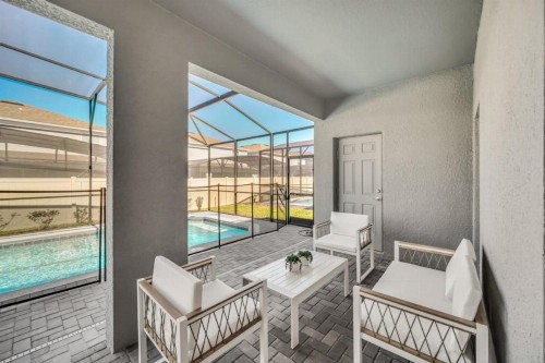 Best Value Home Retreat - image 40