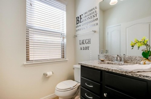 Exquisitely Prestige Large Home with Private Pool - image 19