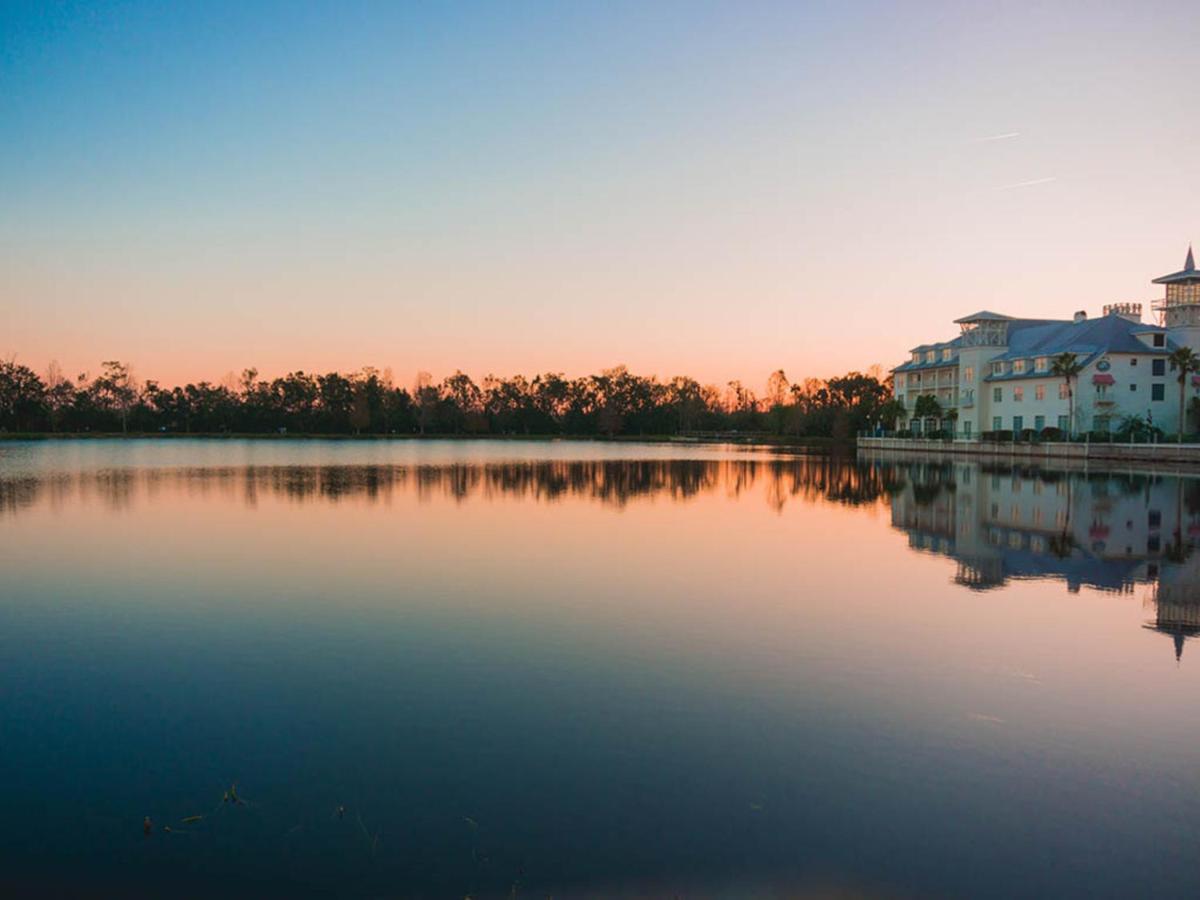 Luxury 2 Bedroom Apartment on Storey Lake Resort Orlando Apartment 3150 - main image