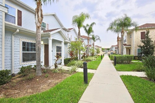 New townhouse in great luxurious community poolgym Close to Disney - image 8