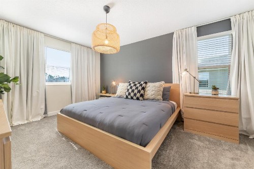 Beautiful Brand New 7 Bedroom Home - image 10