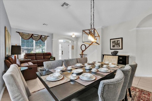 7756 Grassendale Street - image 20