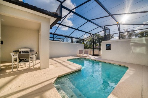 Spectacular 4-bedrooms home by Disney - image 7