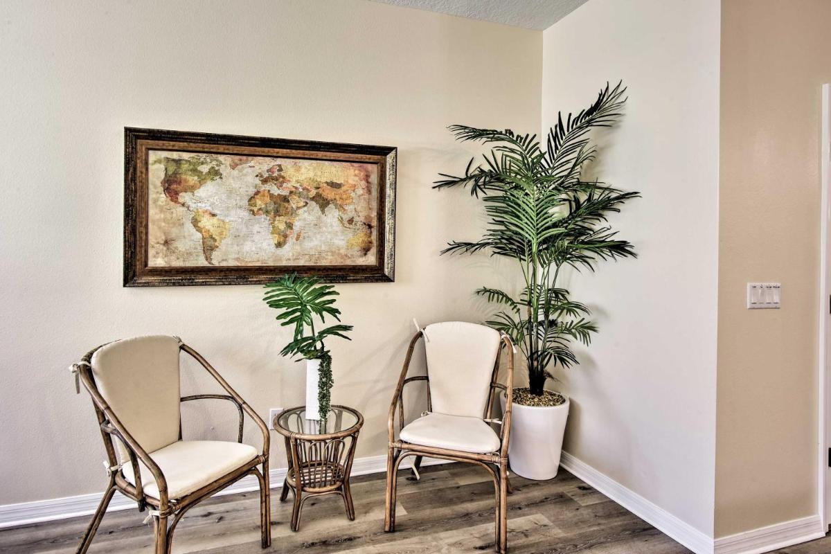 Central Townhome with Pool Access about 10 Min to Disney! - image 7