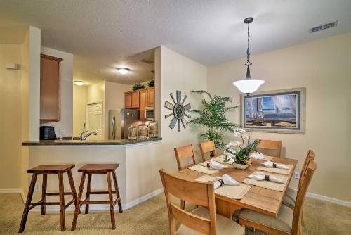 Central Townhome with Pool Access about 10 Min to Disney! - image 8