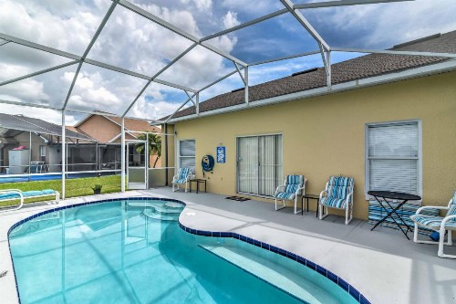 Explore Disney and Universal from this Home with Pool! - image 6