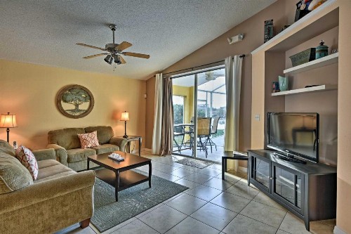 Family Home with Game Room and Lanai 10 Min to Disney! - image 6
