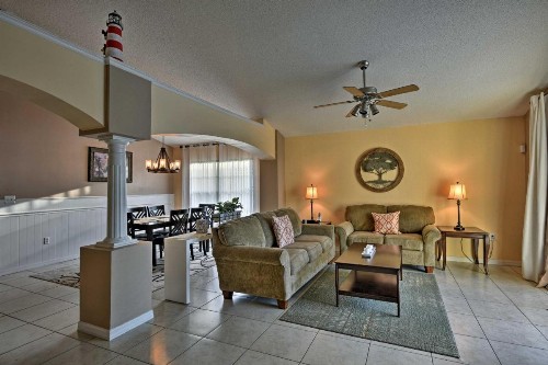 Family Home with Game Room and Lanai 10 Min to Disney! - image 7