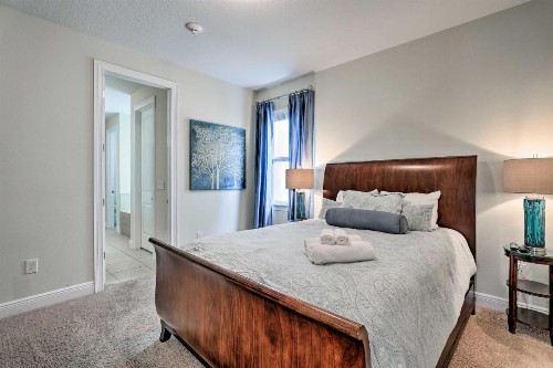 Expansive Home Heated Pool and Spa about 7 Mi to Disney! - image 12
