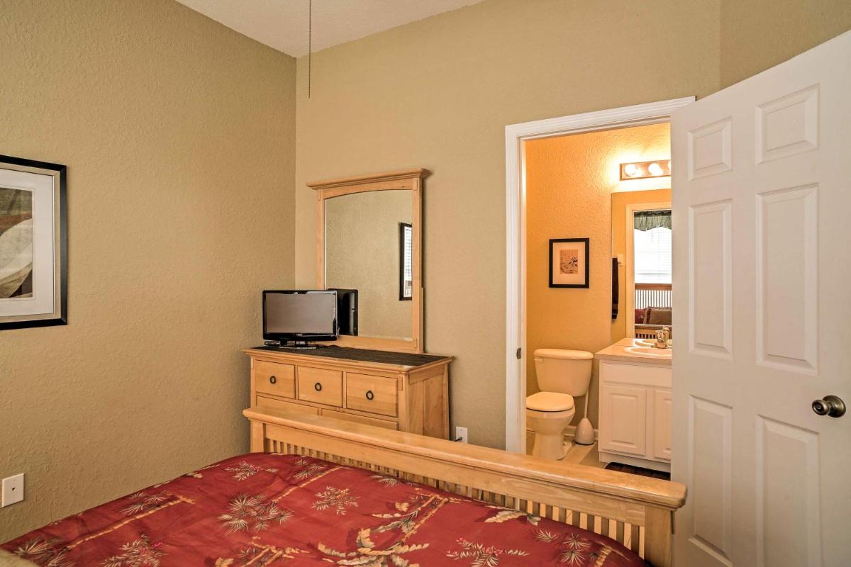 'Our Mickey Mouse House' Townhome with Pool! - image 6