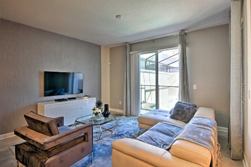 Exquisite Large Family Getaway Only 4 Mi to Disney - image 3