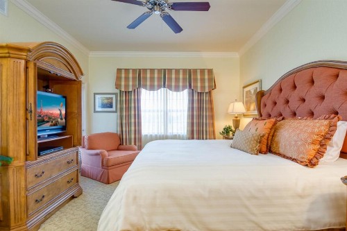 Sunrise Condo - image 10