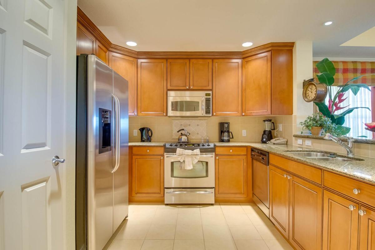 Sunrise Condo - image 7