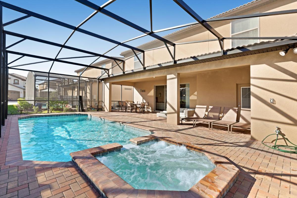 Azure Mansion - image 5