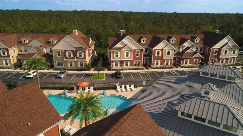 4 BR 4 BA Villa 1804ft² 5min to Disney BBQ - image 3