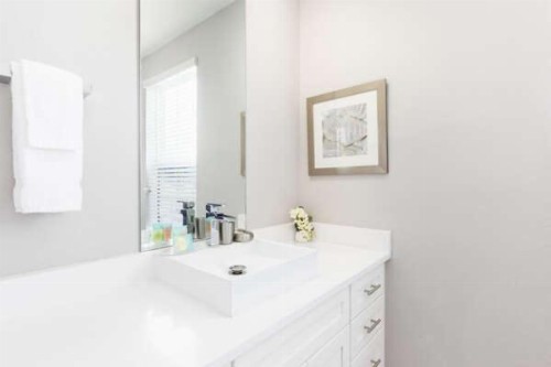 4 BR 4 BA Deluxe Villa 1804ft² 5min to Disney Parks - image 9